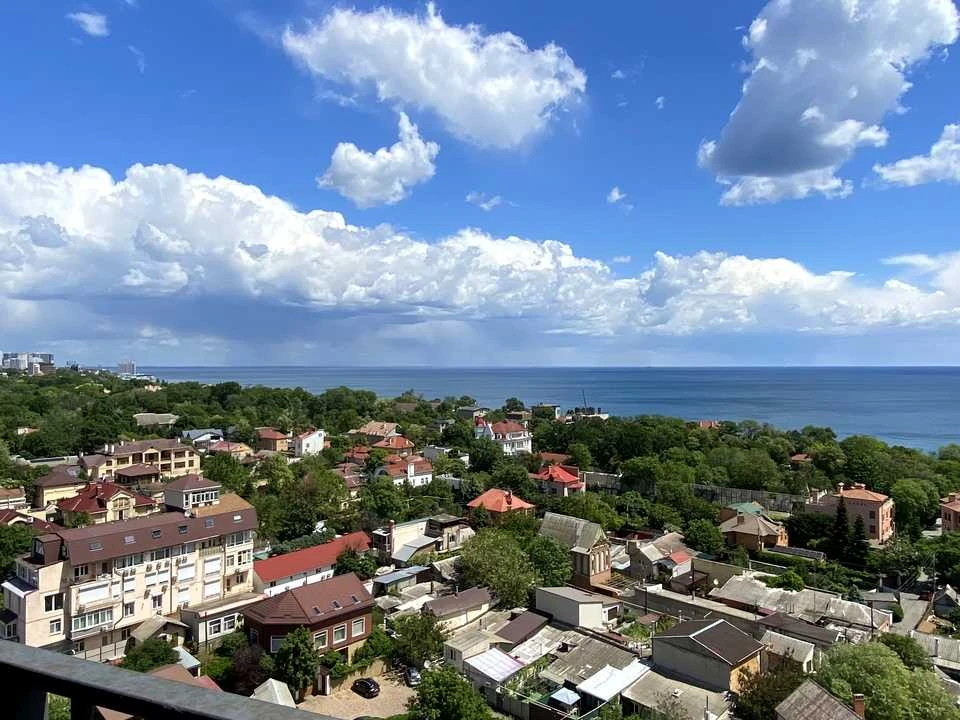 Квартира. Одеса, Дача Ковалевського вул.