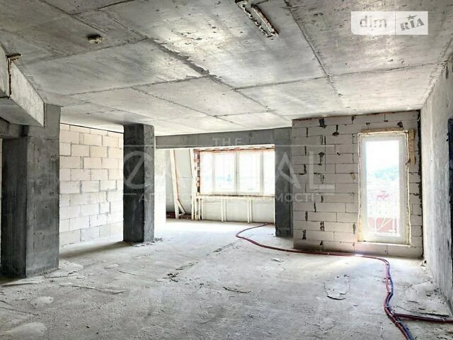 Sale of 2-room apartment 127 sq. m on Nyzhniy Val st. 27/29 • ID 3