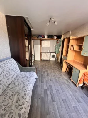 Одесская!Продам гостинку.