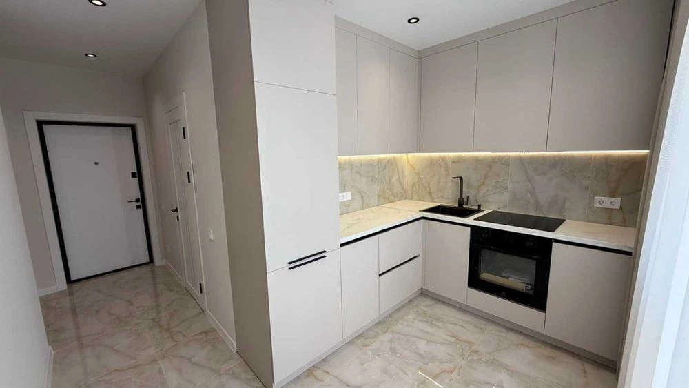 Продам 2 комн квартиру 53м3 Евроремонт Новострой ЖК Мира-3 р