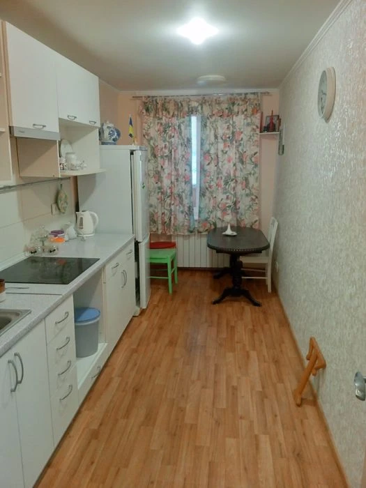 Продам 1 комнатную квартиру.Хозяин.