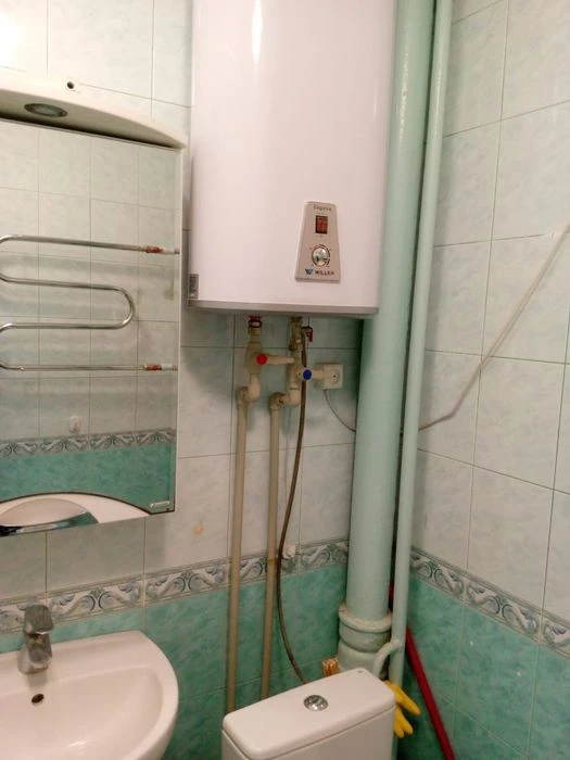 Продам 1 комнатную квартиру.Хозяин.
