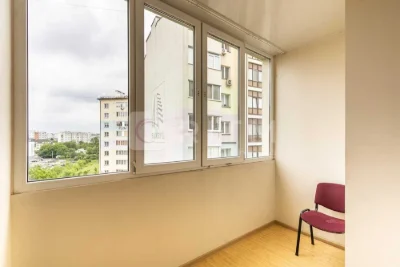 Продаж 3-кімнатної квартири з ремонтом та індивідуальним опа