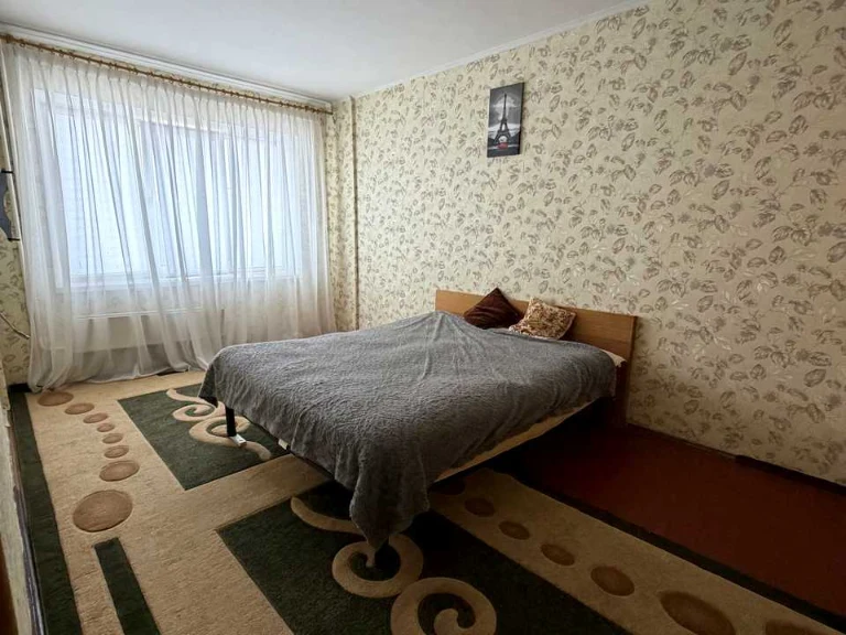 Квартира. Рівне, Князя Володимира вул.