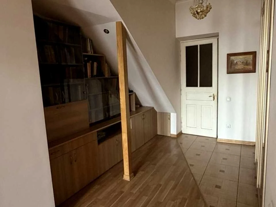 Квартира. Львів, Богдана Хмельницького вул.