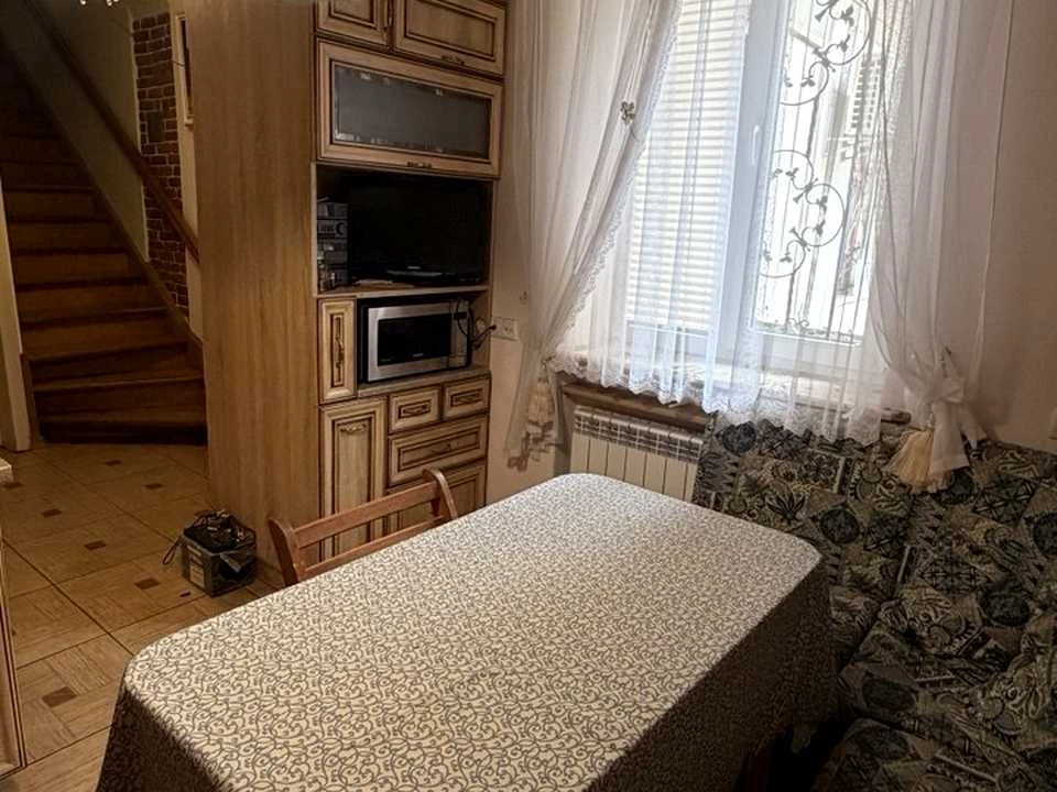 Квартира. Львів, Богдана Хмельницького вул.