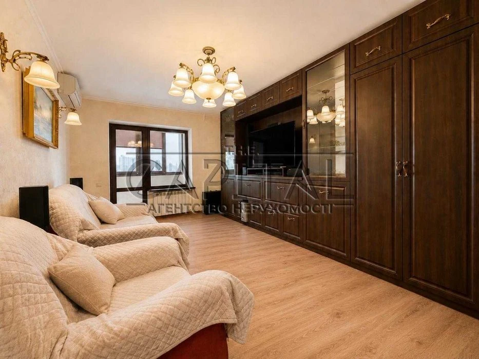 Продажа квартиры, ул. Драгоманова, Дарницкий р-н, метро Позн