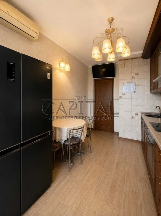 Продажа квартиры, ул. Драгоманова, Дарницкий р-н, метро Позн