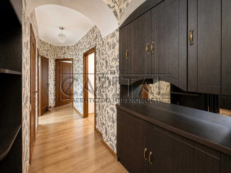 Продажа квартиры, ул. Драгоманова, Дарницкий р-н, метро Позн