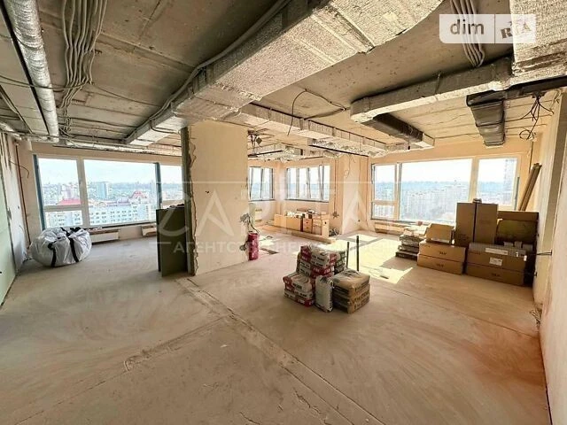 Sale of 3-room apartment 114 sq. m. on 26 Obolonsky Ave. • I