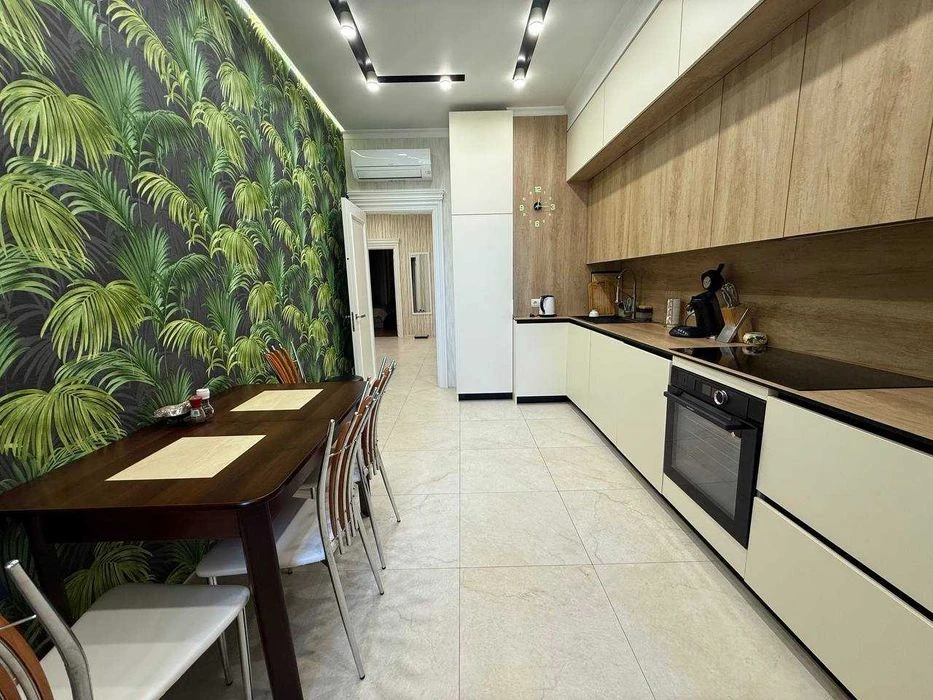 Продам 2-к квартиру для жизни в ЖК Элегия Парк. Низкий этаж.