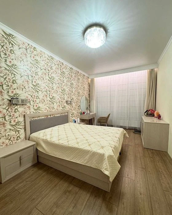 Продам 2-к квартиру для жизни в ЖК Элегия Парк. Низкий этаж.