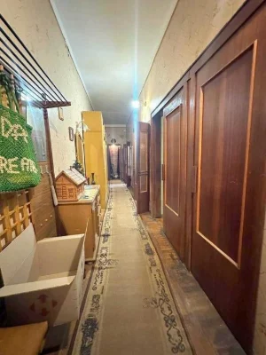 Продам трехкомнатную квартиру в центре Одессы ул. Новосельского