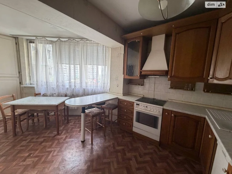 Продаж Квартира Троєщина