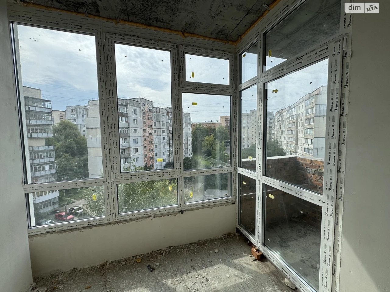Продаж Квартира Південно-Західний
