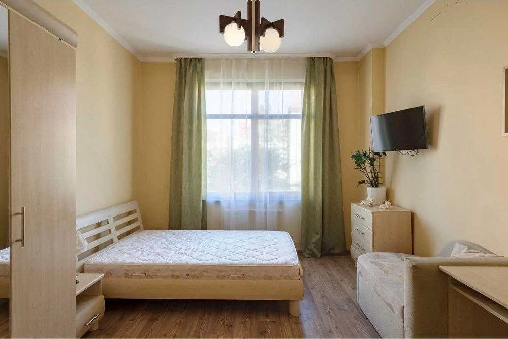 Продаж 3 кімнатної квартири вул.Мучна ( поруч Шевченківський