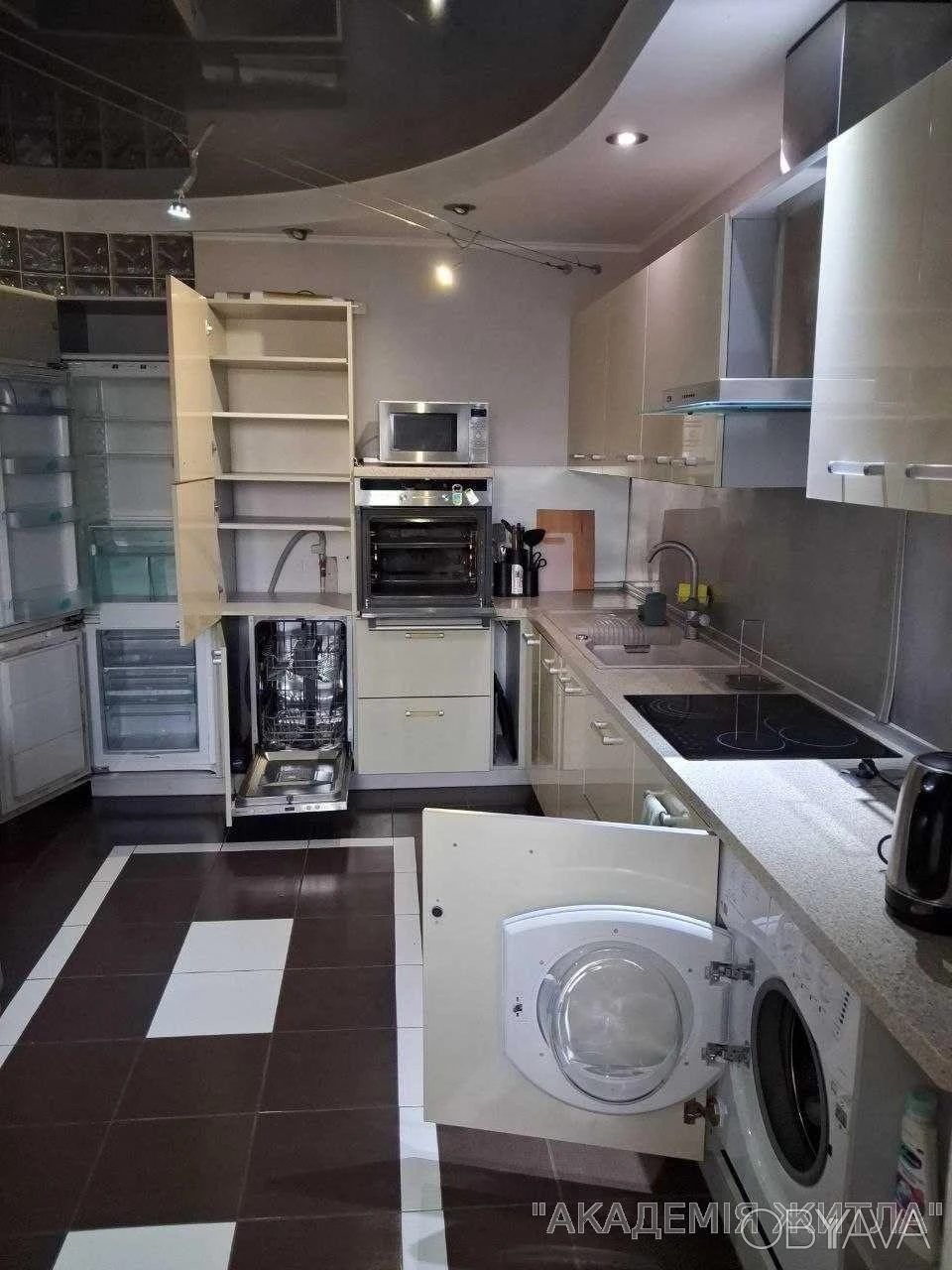 2-комнатная квартира, 90 м.кв.