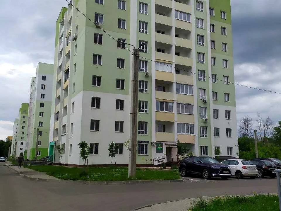 Apartment. Kharkiv, Heroiv Kharkova Ave. (Moskovskiy)