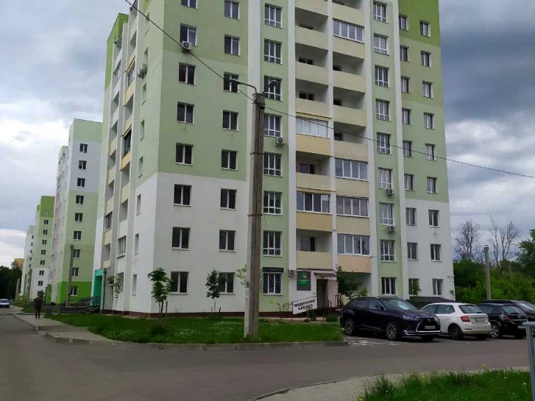 Apartment. Kharkiv, Heroiv Kharkova Ave. (Moskovskiy)
