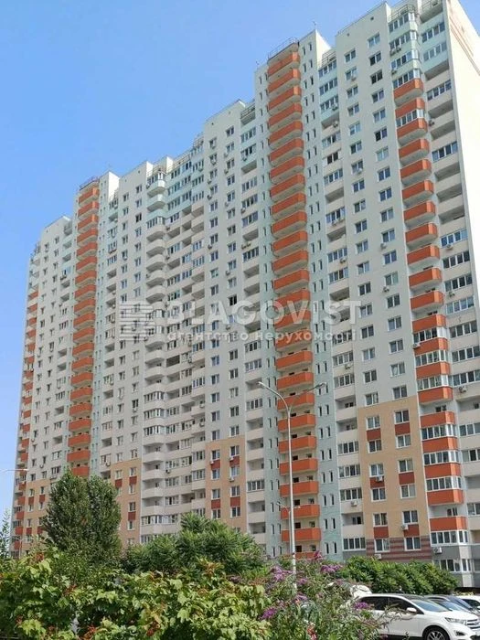 Русової Софії 7а. Продаж 2-х. кім. квартири в ЖК "Патріотика