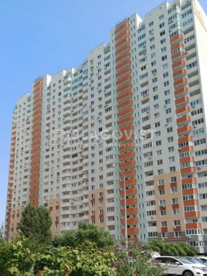 Русової Софії 7а. Продаж 2-х. кім. квартири в ЖК "Патріотика