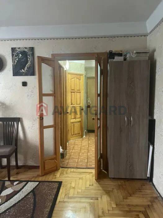 3-room apartment for sale, convenient infrastructure