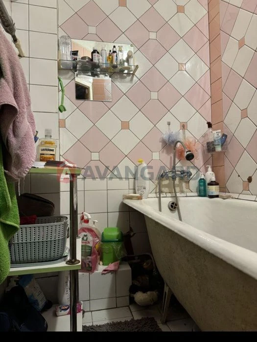 3-room apartment for sale, convenient infrastructure