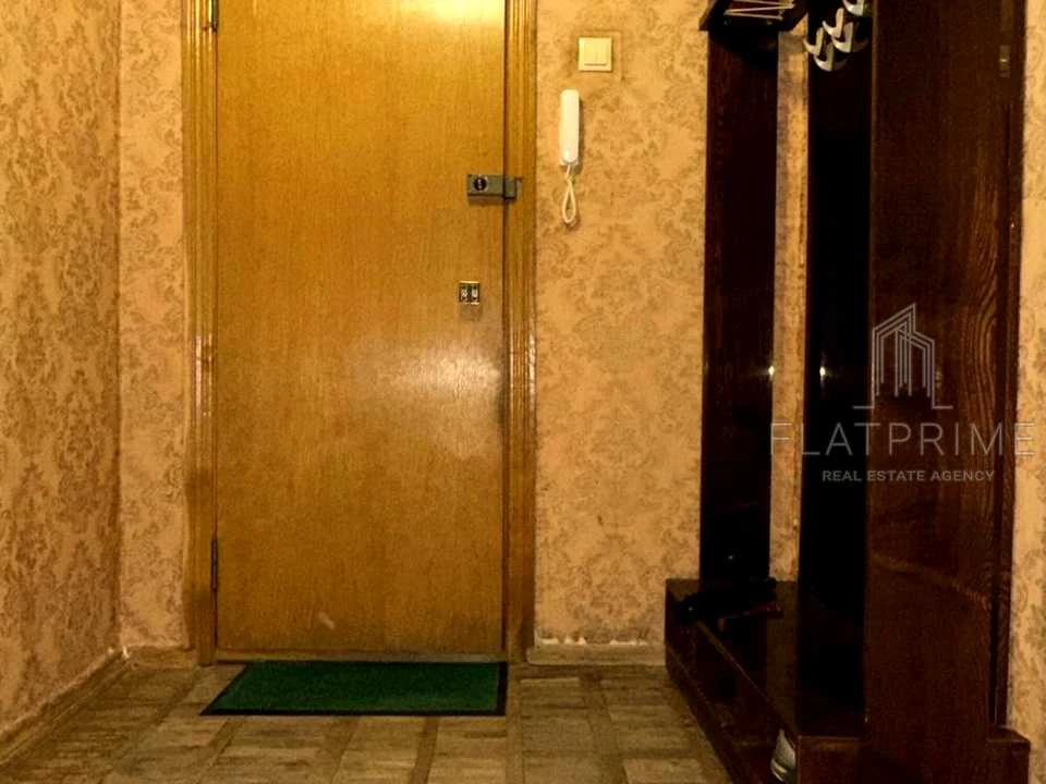 Квартира. Київ, Зеленого Клину вул. (Уссурійська)