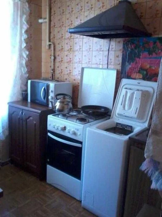 Продам 2 к кв Нові будинки