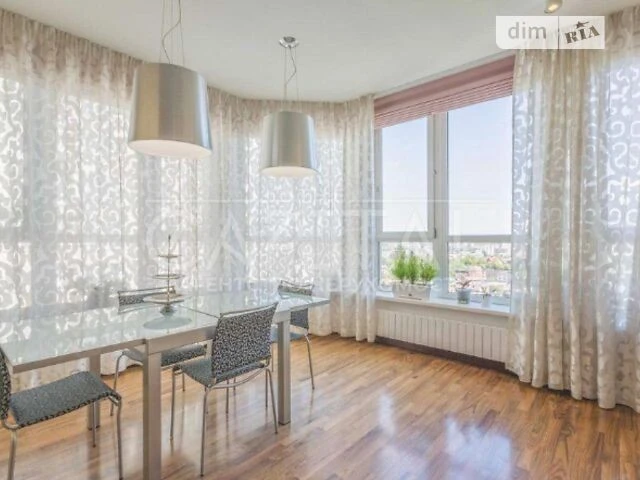For sale 4-room apartment 255 sq. m on Mokra St. 20 • ID 34680595