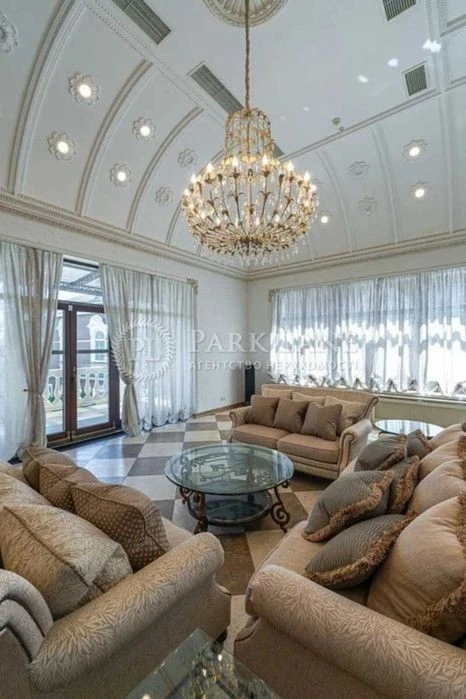 Продаж VIP Будинку 1400м2 Київ вул. Дубенська Ботанічний Сад