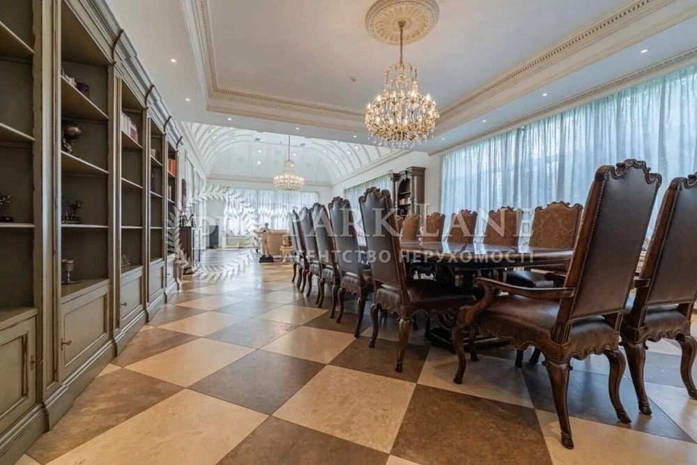Продаж VIP Будинку 1400м2 Київ вул. Дубенська Ботанічний Сад