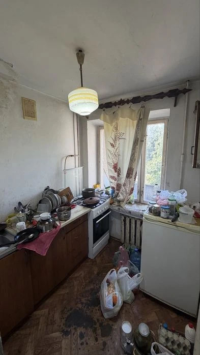 Продається квартира по вул Мазепи 173 під ремонт. Інвестиція