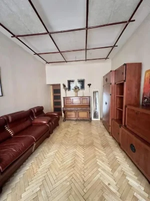 Продаж 3 кім квартира 62.70 м² 1/3ц вул.Водна  120000$