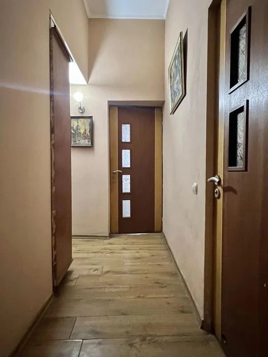 Продаж 3 кім квартира 62.70 м² 1/3ц вул.Водна  120000$