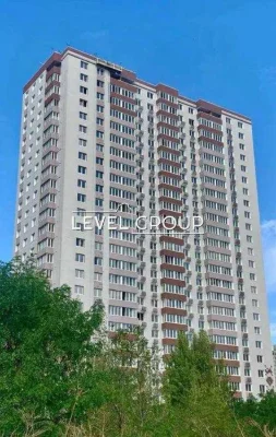 Продам 2к квартиру в ЖК Патріотика Позняки Осокорки на Софії