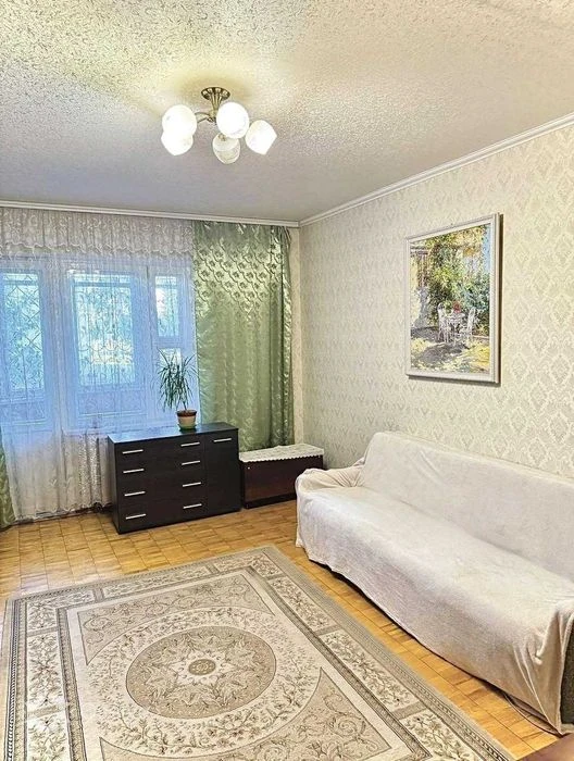 Продаж 2-кімнатної квартири в Києві Дарницький Тростянецька