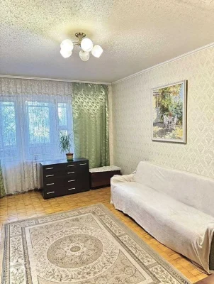 Продаж 2-кімнатної квартири в Києві Дарницький Тростянецька