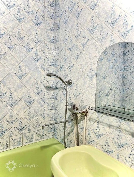 Продаж 2-кімнатної квартири в Києві Дарницький Тростянецька