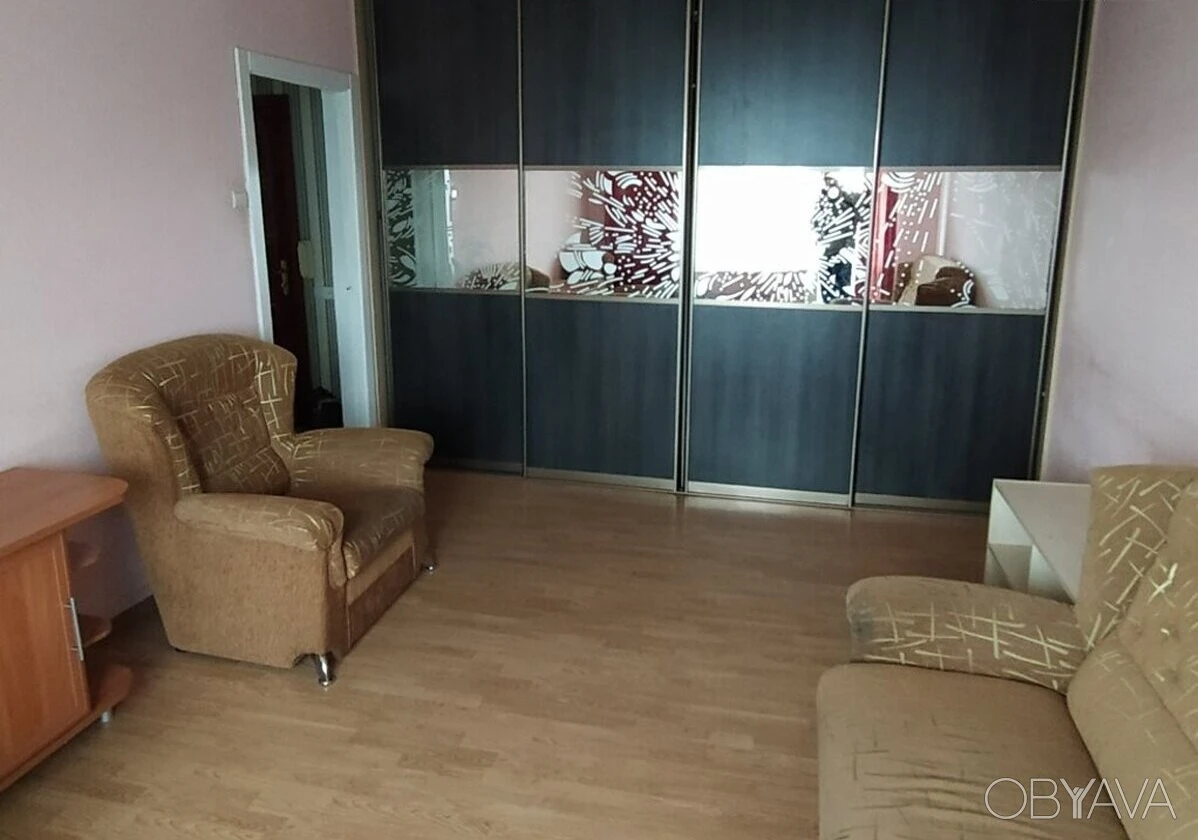 2 кімн. квартира проспект Бажана 5е