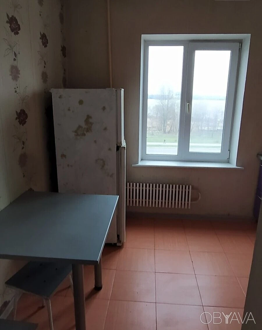 2 кімн. квартира проспект Бажана 5е