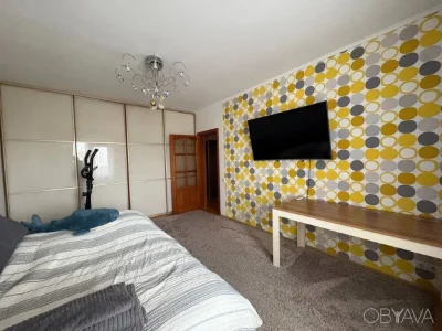 2 кімн. квартира вул. Драгоманова, 8