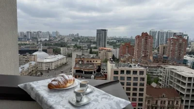 For sale 3-room apartment in the Center | Shevchenkivskyi district | B