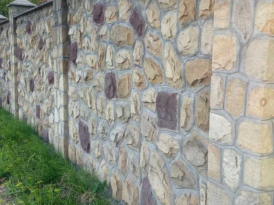 Будинок. Івано-Франківськ, Євгена Коновальця вул.