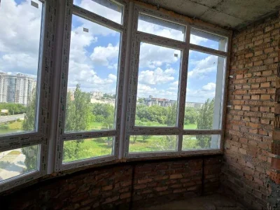 Квартира. Хмельницький, Прибузька вул., (Будинок)