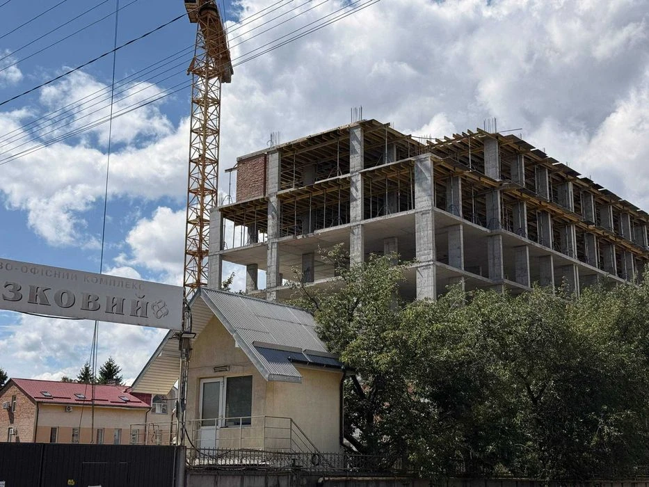 Продаж 1-кімнатної квартири · ЖК «AurA» · вул. Бузкова, 2 ·