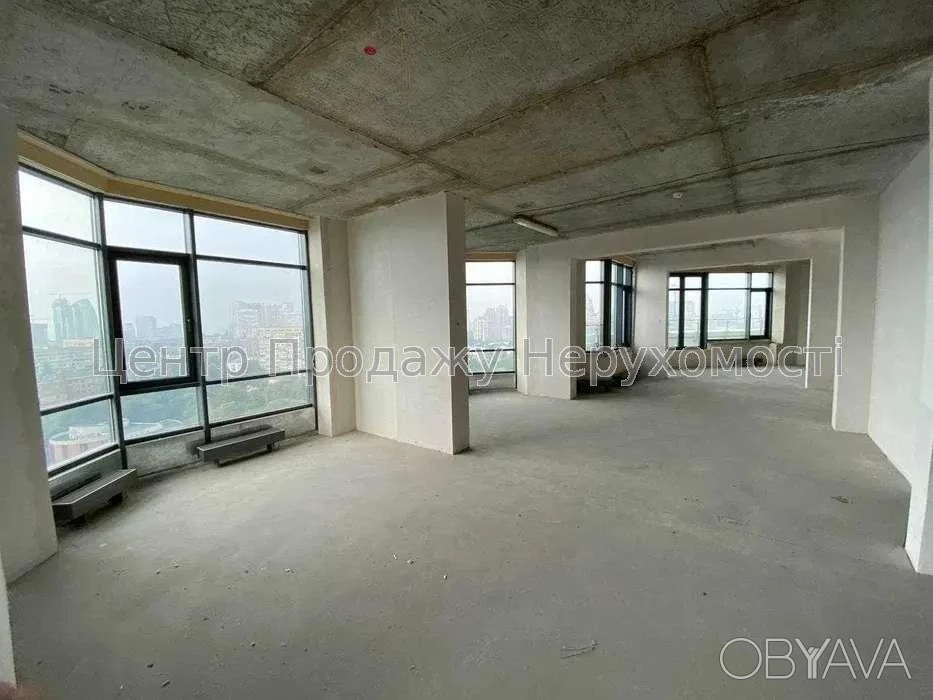 5-комнатная квартира, 322 м.кв.