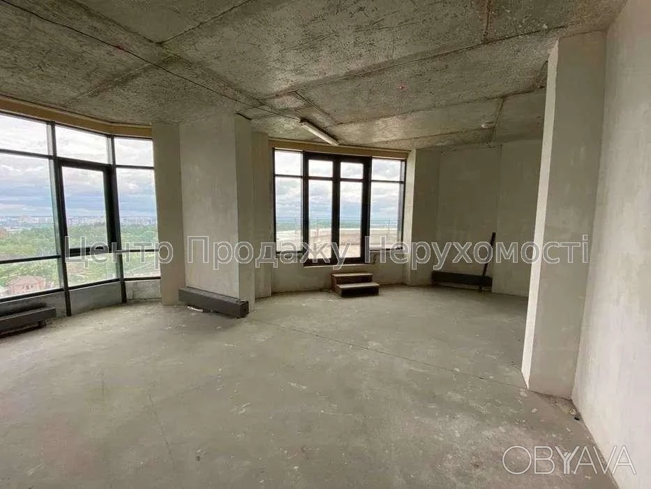 5-комнатная квартира, 322 м.кв.