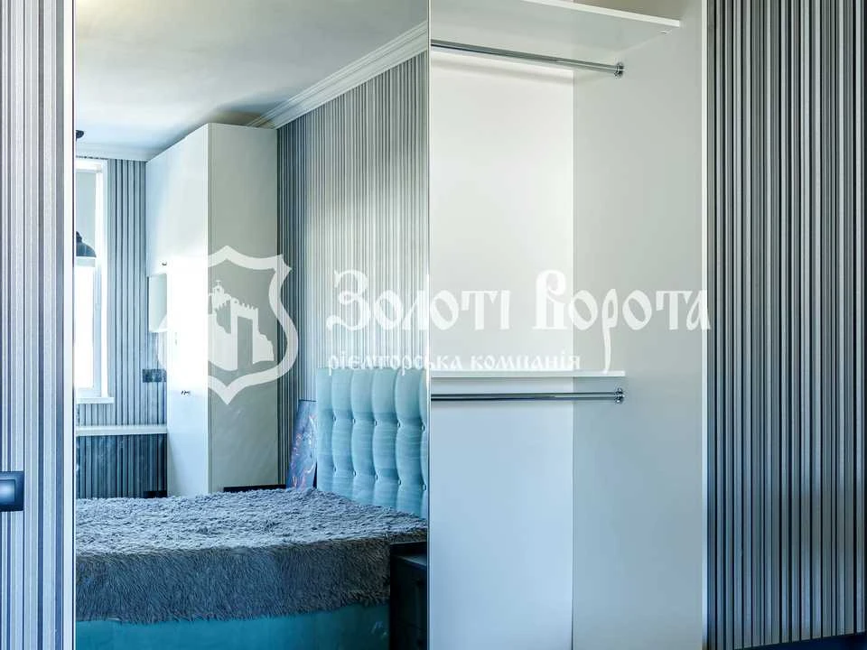 Квартира. Київ, Олександрівська вул.