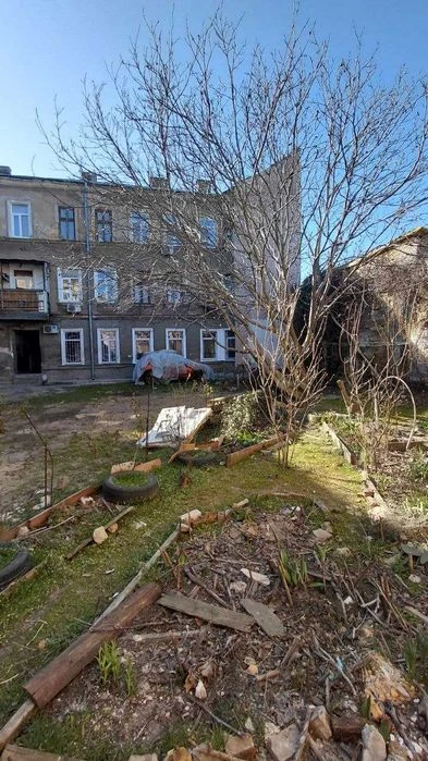 Продам 1 комнатную квартиру в Вознесенском переулке,Центр, Ж
